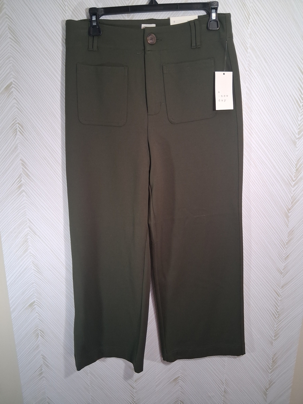 a new day Olive Straight-Leg Chinos